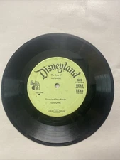 Disneyland - Lonley for My Love - Lois Lane - The Story of Rapunzel