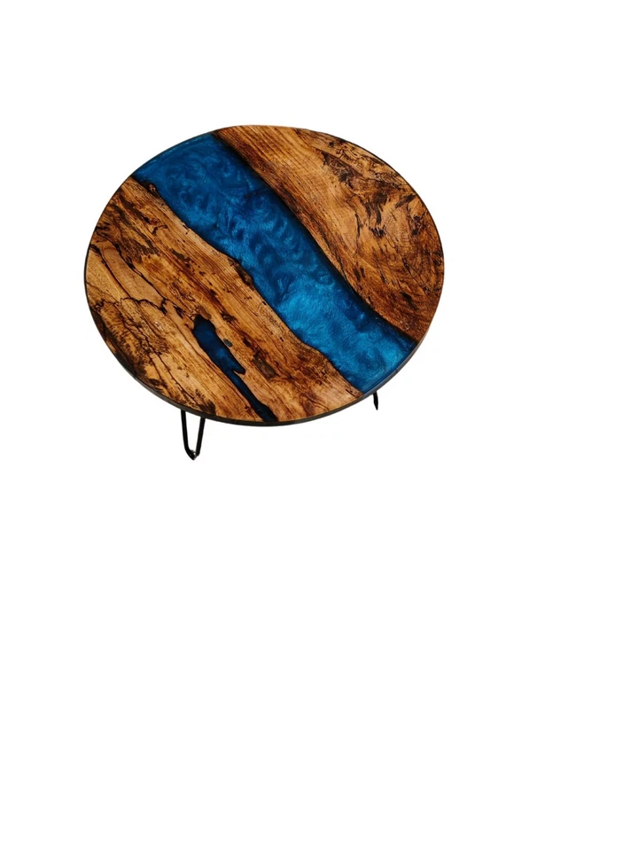 Mesa lateral epóxi feita à mão. 20 polegadas de largura com pernas de alfinete feitas à mão. Madeira e resina - Imagem 2 de 3