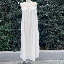 Vintage Cream Sleeveless Maxi Nightgown Lace Trim
