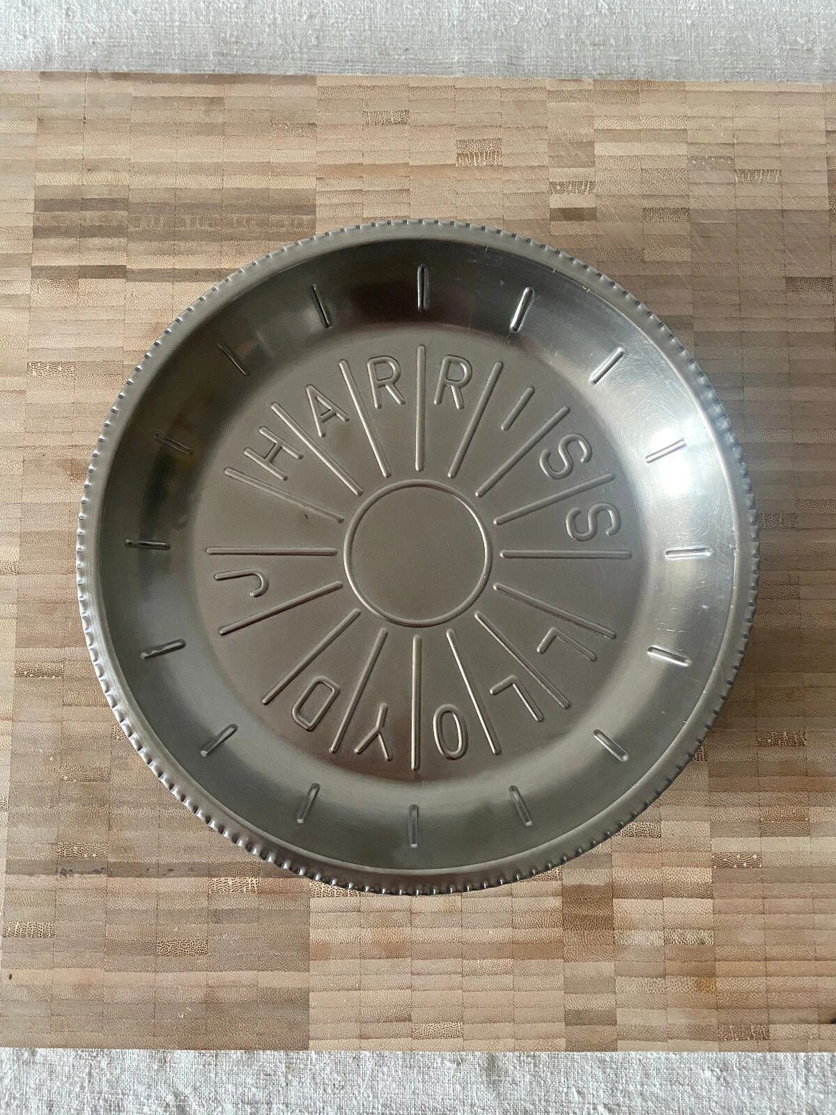 Vintage Harriss Lloyd Cake Pan, Baking Tin - Amazing condition
