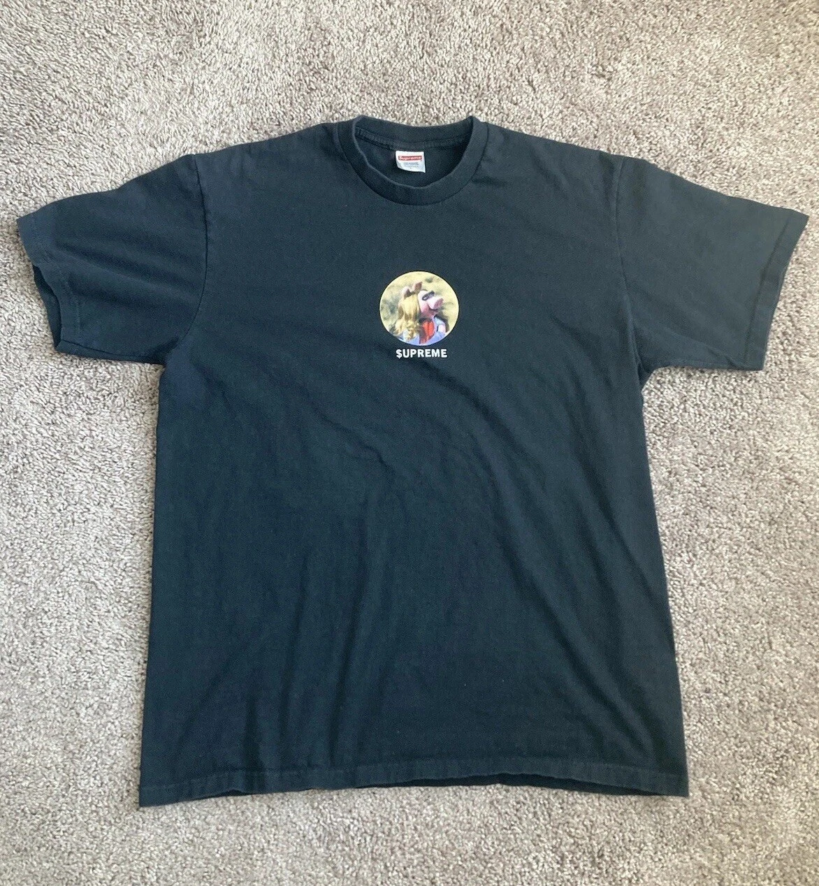SUPREME MISS PIGGY T SHIRT NOIR TAILLE : LARGE