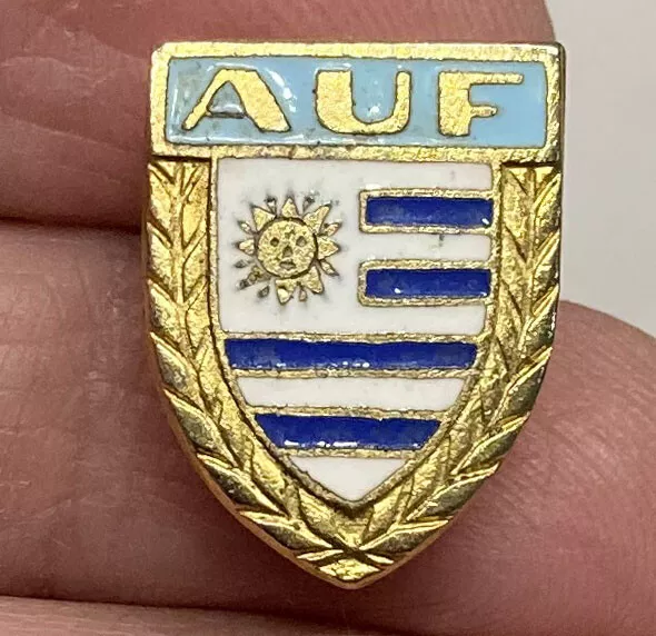 Uruguay Pin