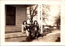 Military Photo WW II Picture Candid Photograph Family Uniform Porch