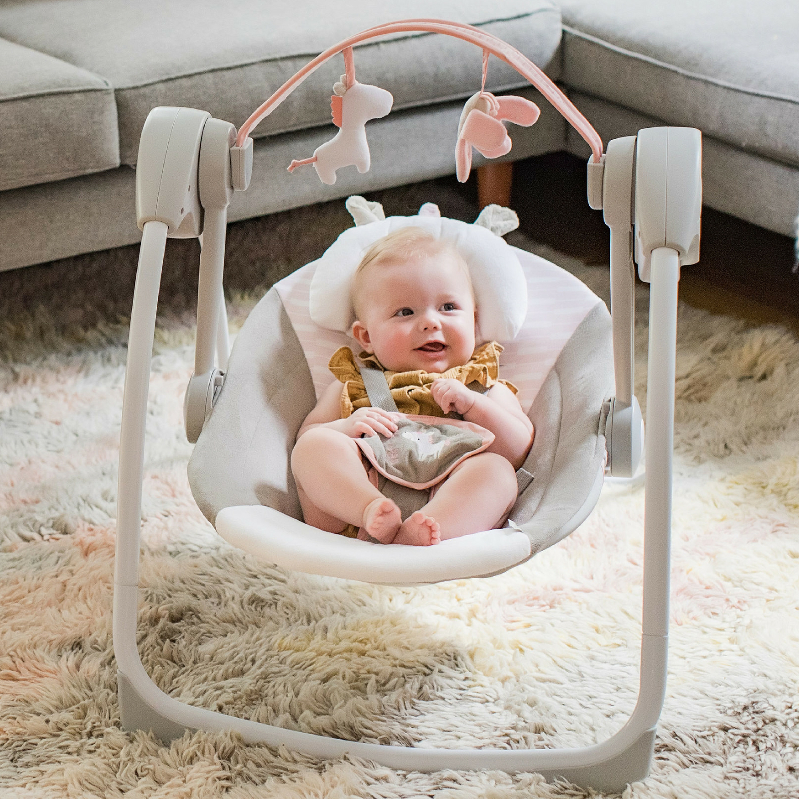 ingenuity comfort 2 go portable swing flora compact swing with truespeed