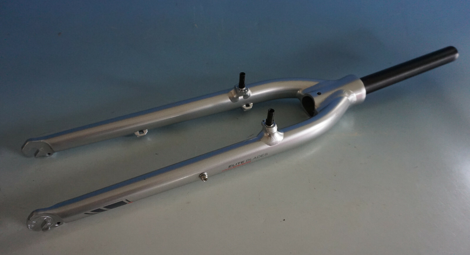 Bici da corsa Elite Blades Vitess Limited 28" foto 2