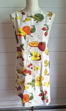 Vintage 70's Fruit And Vegetables Print Kitchen Apron with Pockets