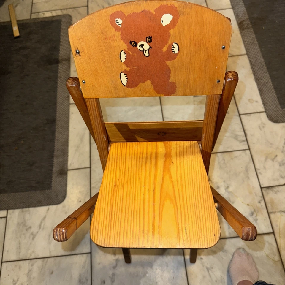 Antiguo Cass Toys años 50 muñeca de madera silla alta bandeja elevadora oso.  Foto 3 de 4