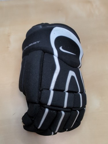 Nike Quest 3 Hockey/Lacrosse Glove Junior Small/Petit 11.5 Inch Left Glove ONLY - Picture 1 of 9