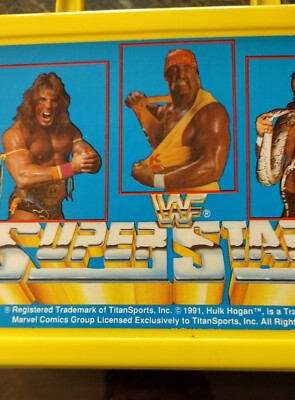 Vintage WWF Superstars 1991 Yellow Pencil Figure Case Lunchbox Vintage WWF Superstars 1991 Yellow Pencil Figure Case Lunchbox