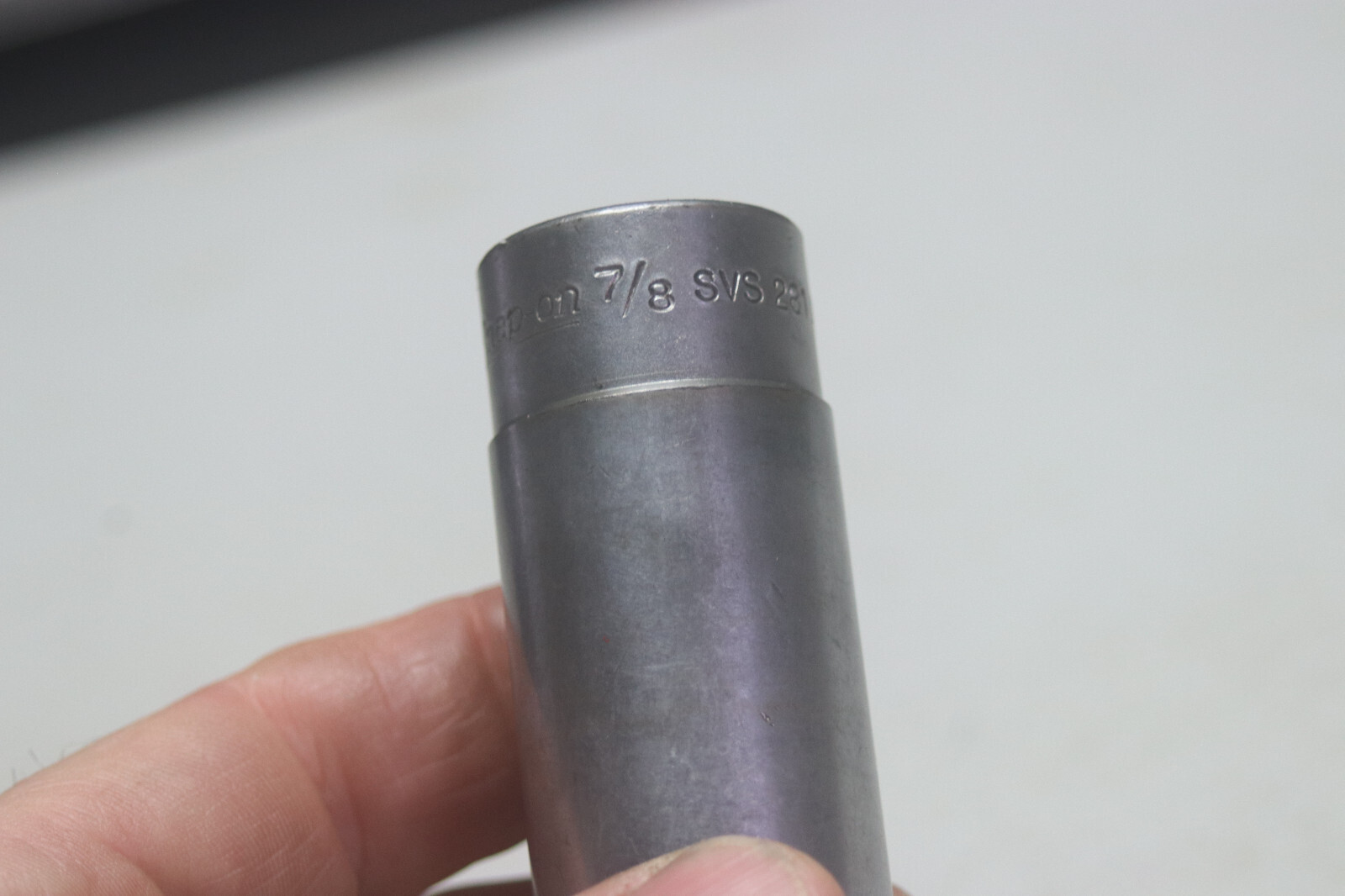Snap On  SVS281  1/2 Inch Drive 7/8  12 Point Deep Socket