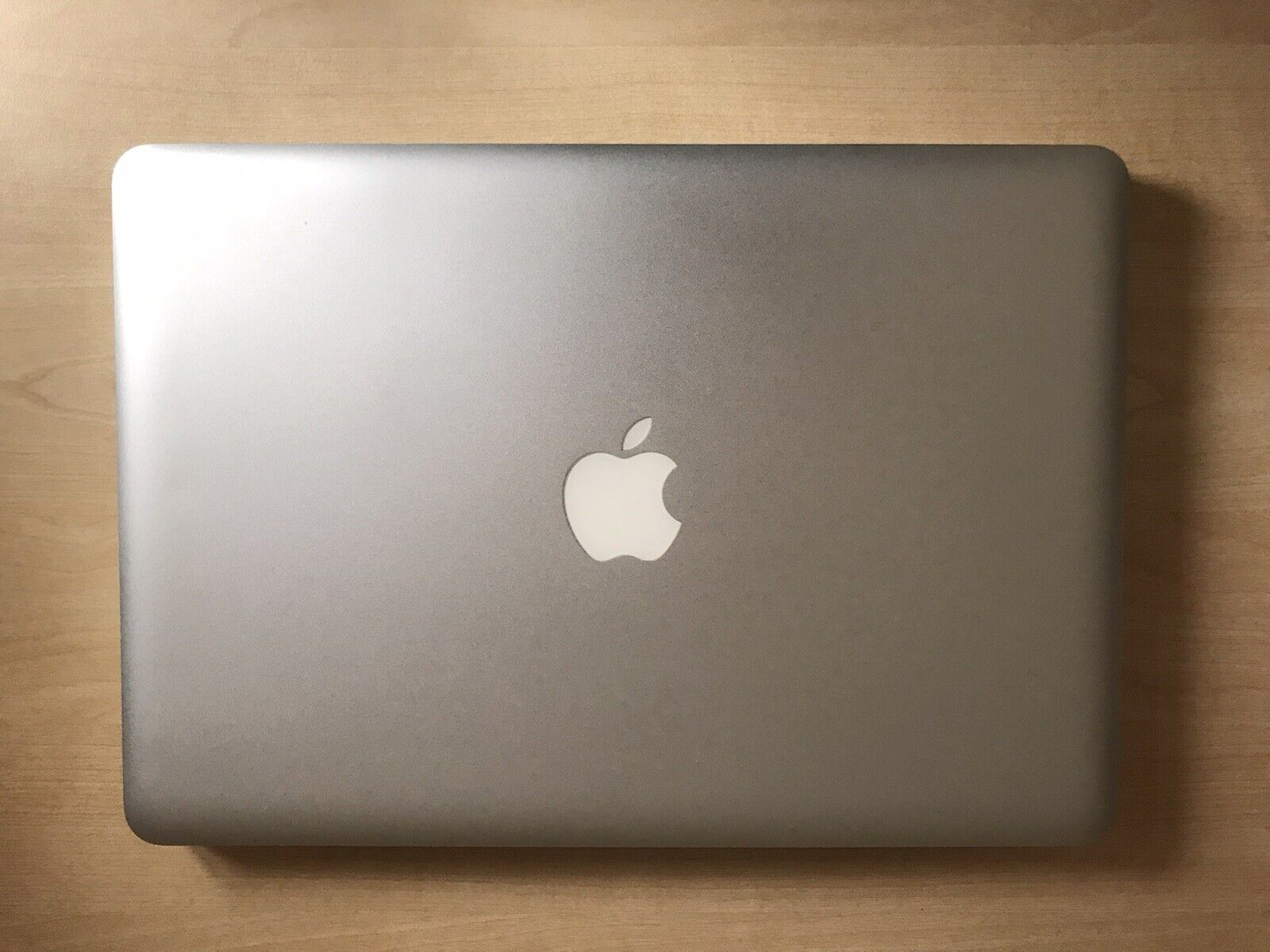 Apple MacBook 2009 13 pollici Pro 1TB Storage 8GB di memoria-Argento Laptop A1278