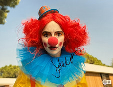 Jodie Comer Signed 11x14 Photo Killing Eve Authentic Autograph Beckett