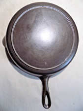 A++ Single Notch Lodge 9.5" Cast Iron Skillet-raised M.m.-restored-glassy