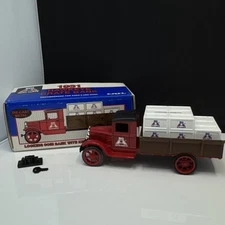 ERTL 1931 HAWKEYE CRATE TRUCK COIN BANK BIG A AUTO PARTS 1:34 DIECAST