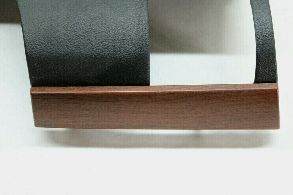 2013 SUBARU OUTBACK PAINEL INFERIOR DRIVER PRETO 66075AJ00A FABRICANTE DE EQUIPAMENTO ORIGINAL 10 11 12 13 14 - Imagem 2 de 4