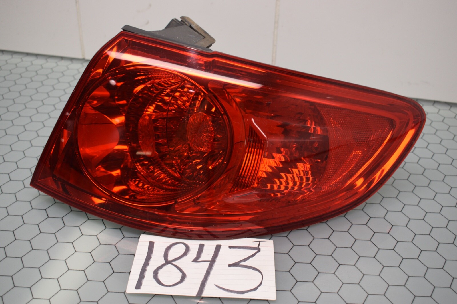07 08 09 Hyundai Santa Fe PASSENGER Side Tail Light Used Rear Lamp #1843-T