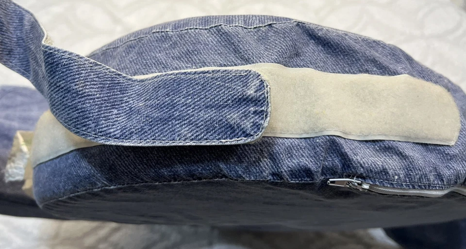 Vtg 1998 My Brest Friend® Original Nursing Pillow w/Blue “Jean” Chambray Cover - Image 3 of 4