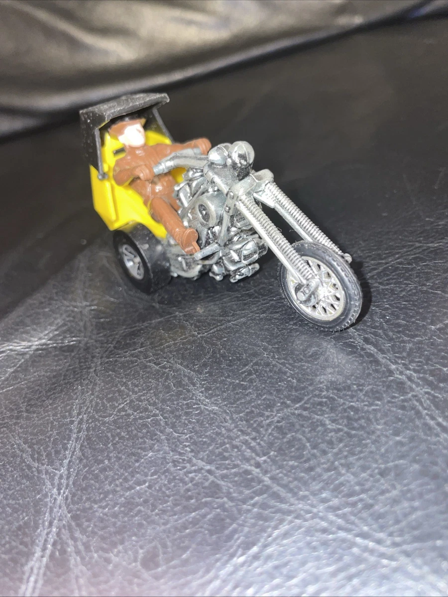 Hot Wheels Rrrumblers Vintage Manufacture Diecast Cars, Trucks