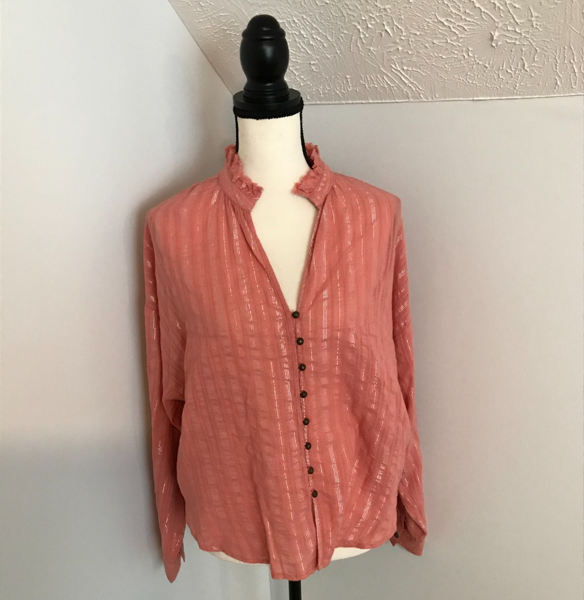 Anthropologie Pilcro Tavi Pink Rose Long Sleeve Button Down Blouse Size Small