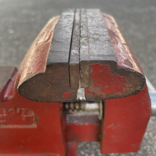 Vintage Wilton 3 1/2 Inch Swivel Bench Vise with Anvil & Pipe Jaws - Picture 10 of 22