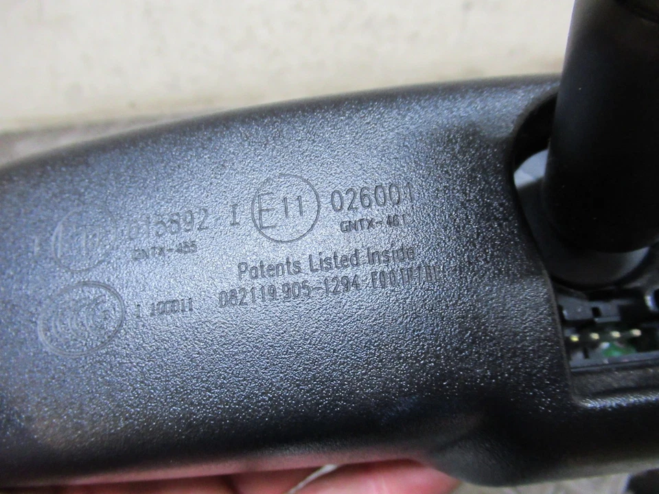 Espejo retrovisor Nissan Micra Ig-T Xtronic K14 2019 1,0 gasolina MK5 REF12136 Foto 3 de 4