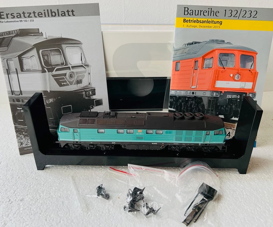 ESU 31165 , BR 234, Minttürkis, digital mit Sound, Rauch - "Ludmilla" - Bild 3 von 4