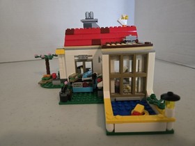 LEGO Creator Modular Family Villa 31069 3 in 1 Complete Set w/ Minifigures
