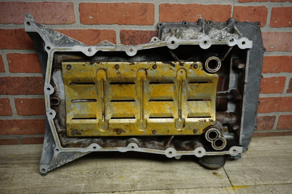 Jaguar XJ8 1998-2001 VANDEN PLAS 4,0 L V8 gasolina delantero superior motor cárter de aceite OEM Foto 2 de 4