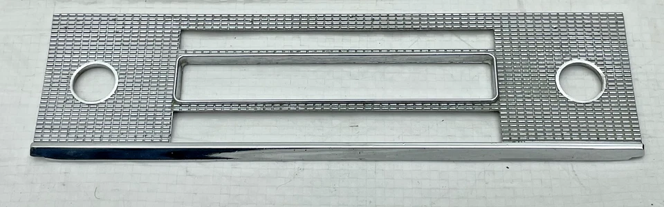 1958 Fairlane радио лицевая панель приборной панели ободок 3 слота аксессуар вариант внутренней отделки - Изображение 2 из 4