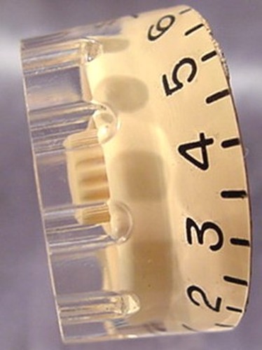 PERILLA DE VELOCIDAD CREMA PARA GUITARRA ELÉCTRICA - PUSH ON - RANURAS - Imagen 3 de 4
