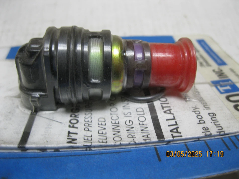 Tomco 15022 Throttle Body FueI Injector Foto 2 de 3