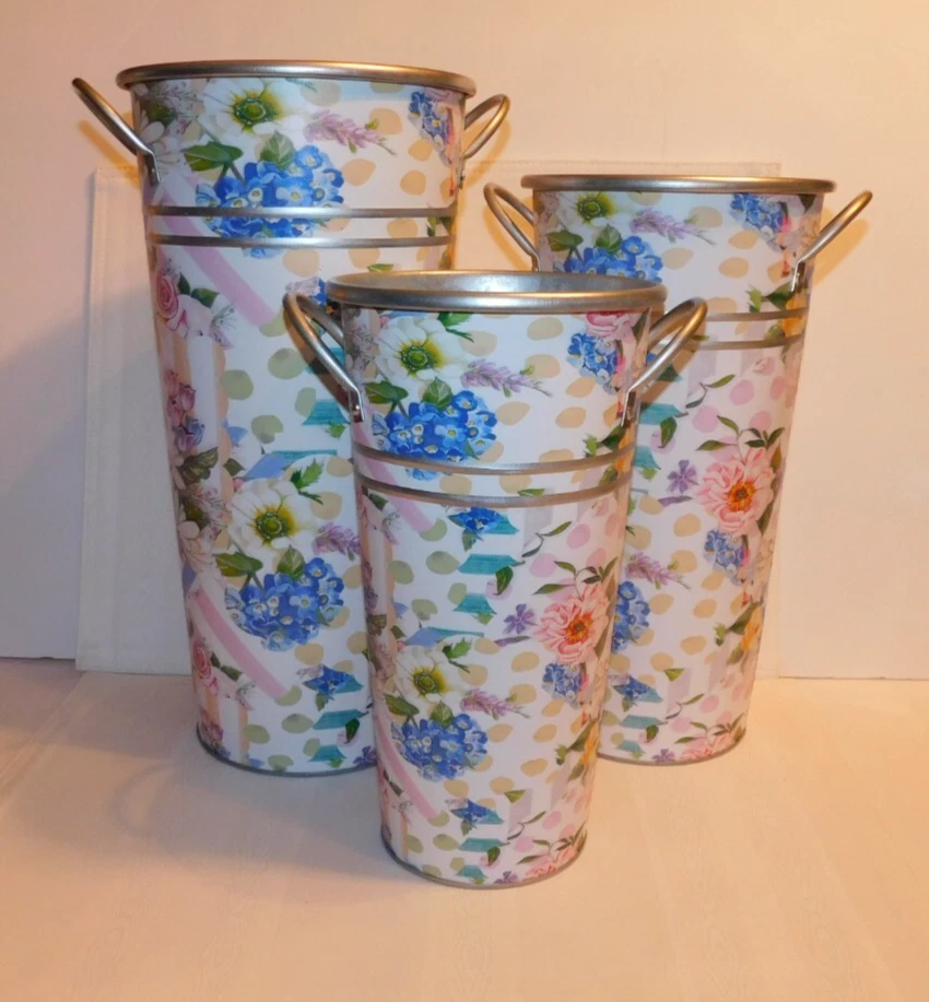 Juego de 2 cubos de metal galvanizado Mackenzie Childs de flores silvestres, nuevos con etiquetas Foto 4 de 4