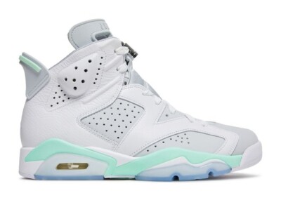 美品★NIKE AIR JORDAN RETRO 6 G 26.5 ㎝ NIKE AIR JORDAN XXXVI 36 CZ2650