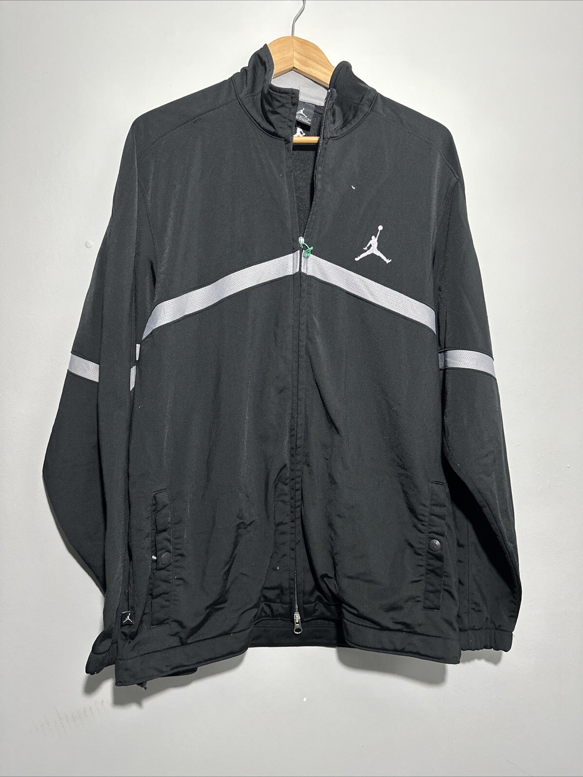 SACAI X NIKE Giacca a vento Nike Air Jordan uomo nera track jacket riscaldante full zip taglia L