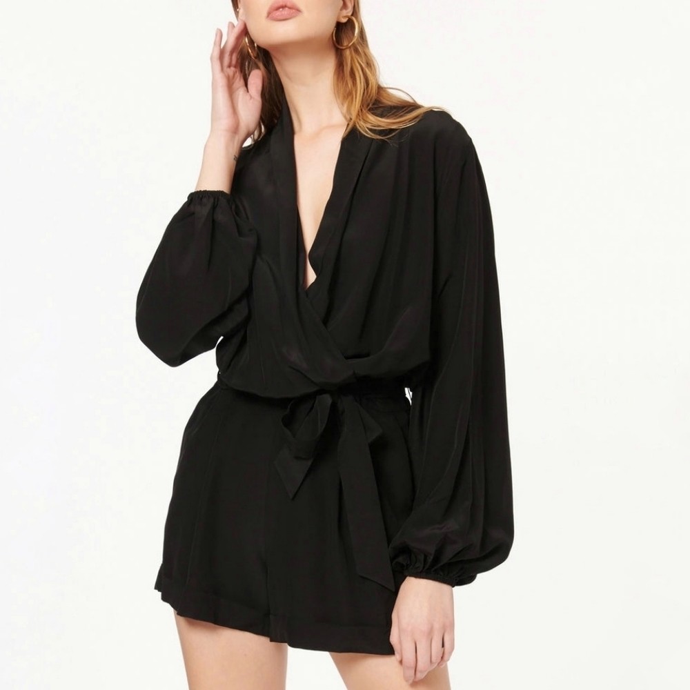 Cami NYC Elyssa black silk romper shorts long sleeves women's size large New NWT