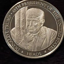 RARE Donald Trump Joe Biden Decision Maker Flip Round 1 Oz Silver 