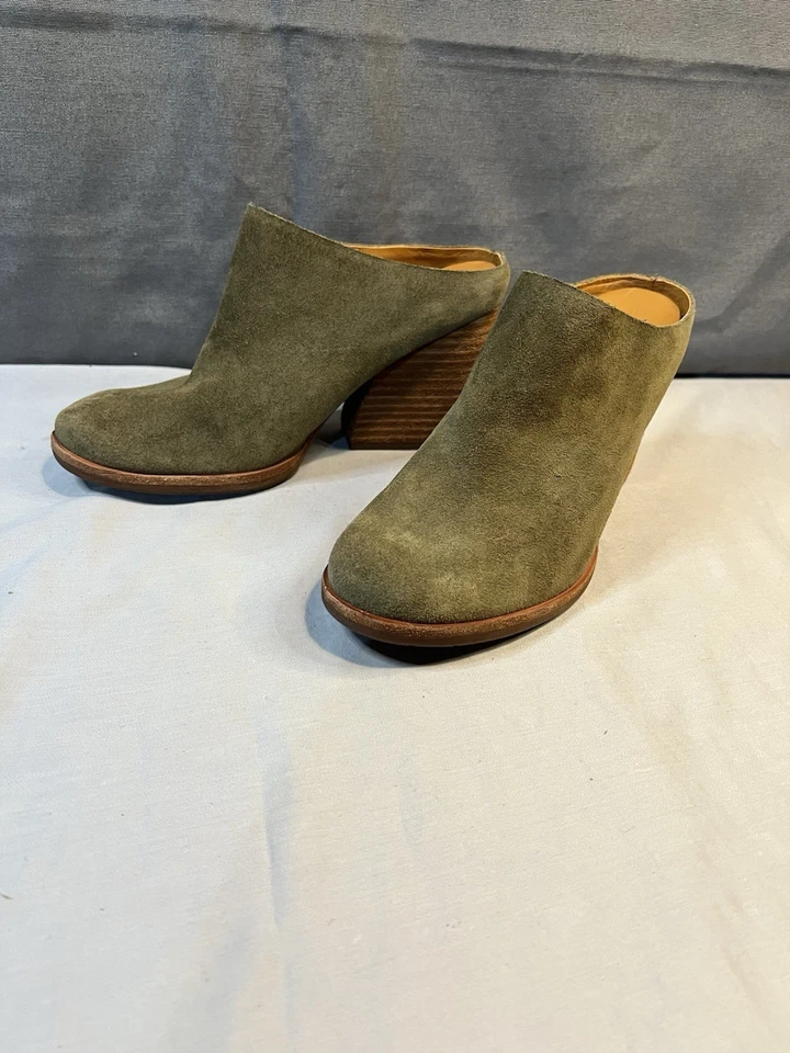 KORK-EASE Challis Women’s  Brown Gray Suede Chunky Heel Mules 7 - Image 2 of 4