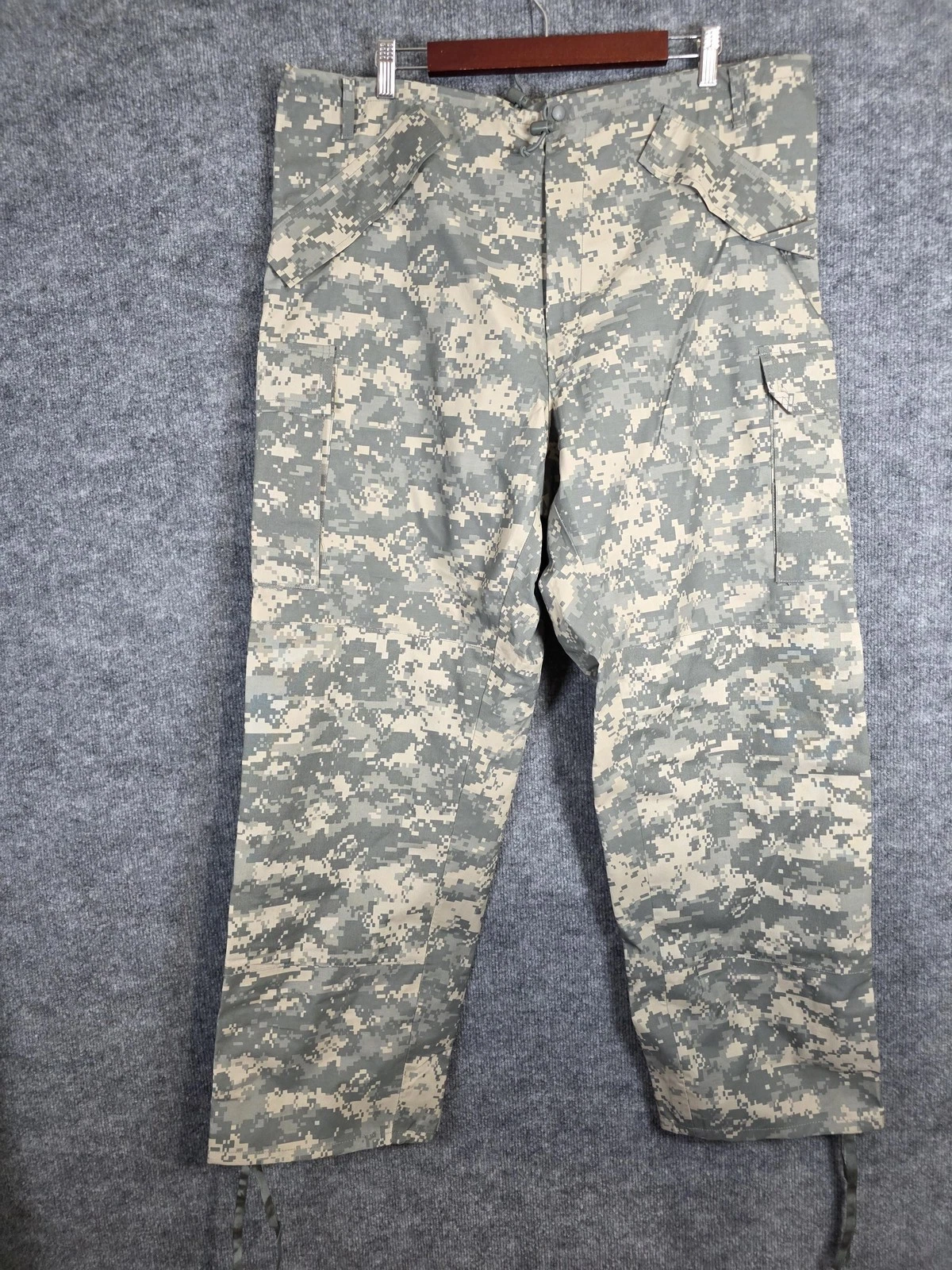 US Army ECWCS Cold Weather Trousers Mens 35-39 UCP ACU Camo Waterproof Made USA