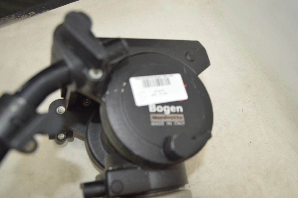 Manfrotto Bogen 3066 VIDEO CAMERA TRIPOD - Image 4 of 4