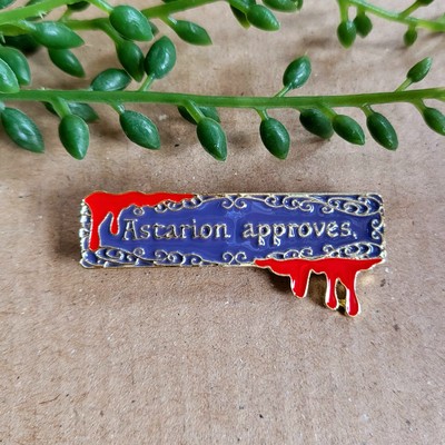 Baldurs Gate Emaille Pin Anstecker - Astarion Approves Videospiel Metall Pin Geschenk