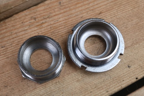 Stronglight 122mm Square Taper Bottom Bracket BSC Vintage Retro Steel Road Bike - Picture 6 of 8