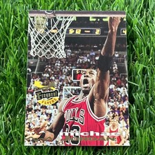 Michael Jordan #4 Prices | 1997 Hoops Frequent Flyer Club