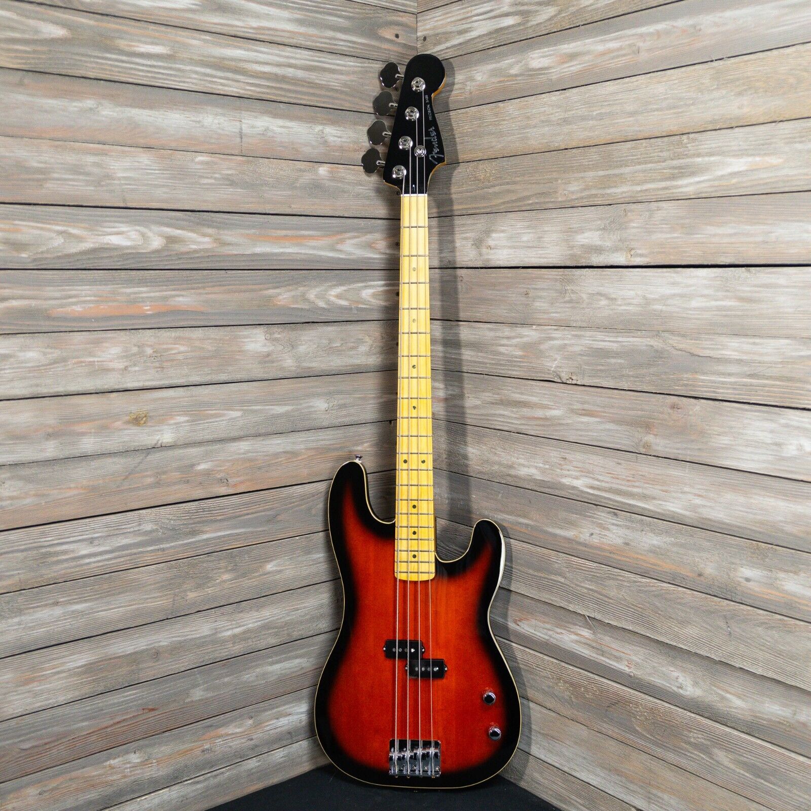 Fender Aerodyne P Bass - Hot Rod Burst (R)