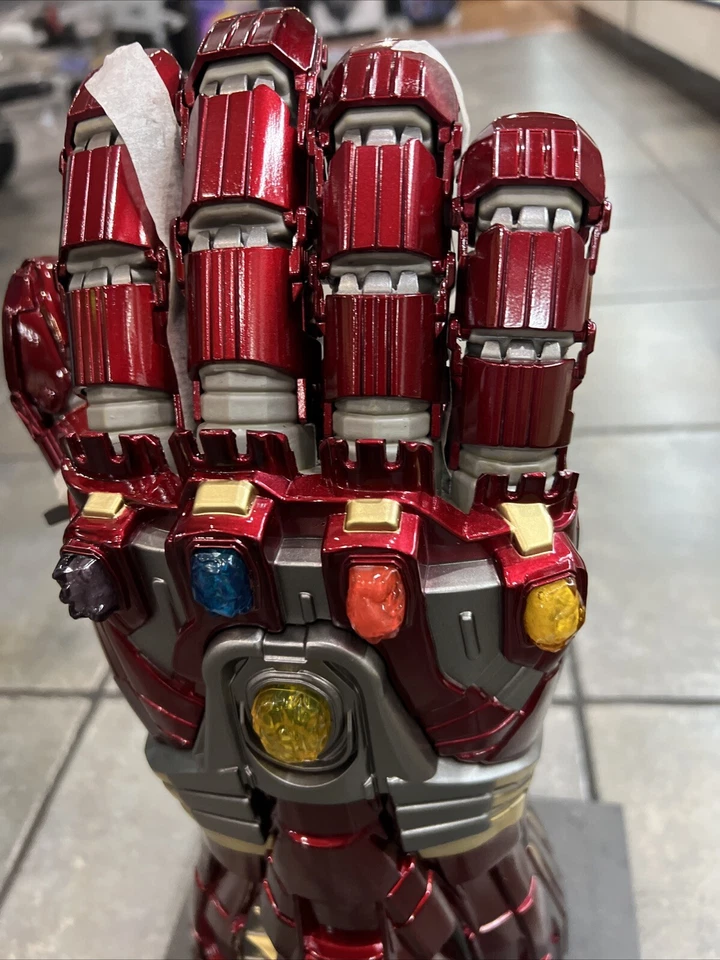 Guantelete Nano Infinity (Hulk) escala 1:1 tamaño real ligero metal pesado Foto 4 de 4