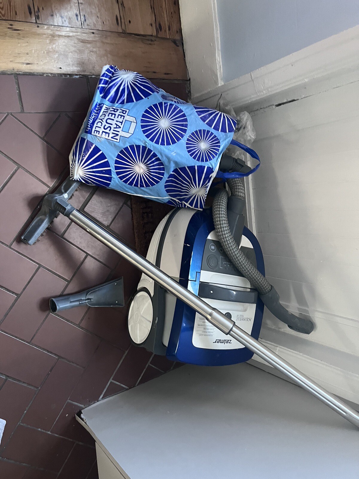 Zelmer Aquawelt Vacuum Cleaner Hoover 1600w eBay