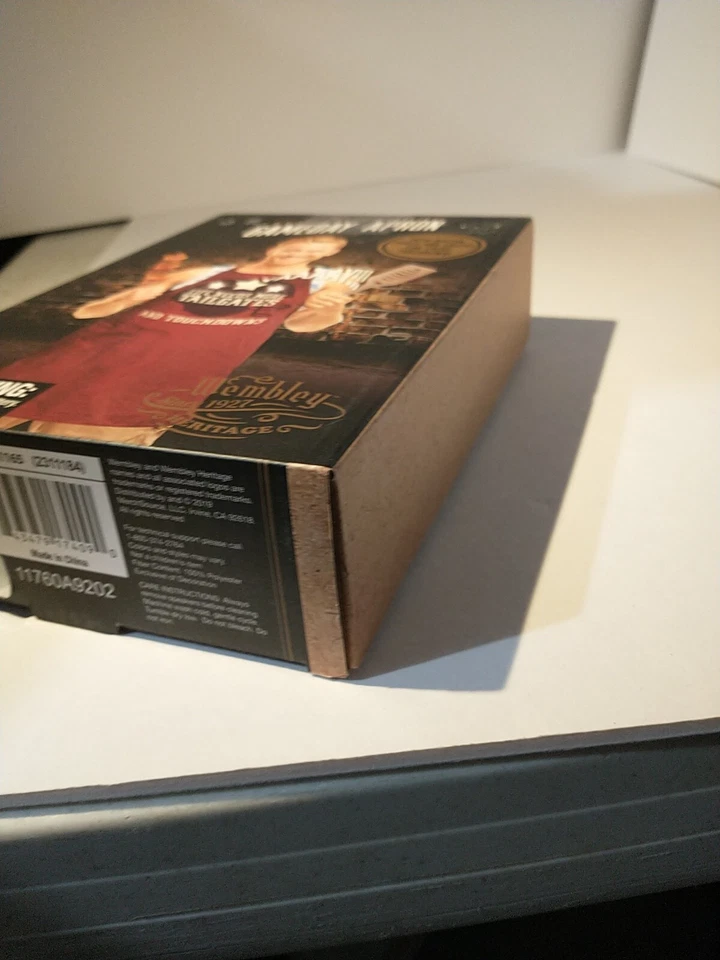 Gameday Apron Light-Up and Cheer football Tailgates and Touchdowns BBQ - NEW - Image 3 of 4