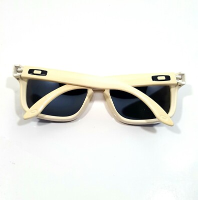 Vintage 90s Oakley Sunglasses Holbrook 520 Polarized White