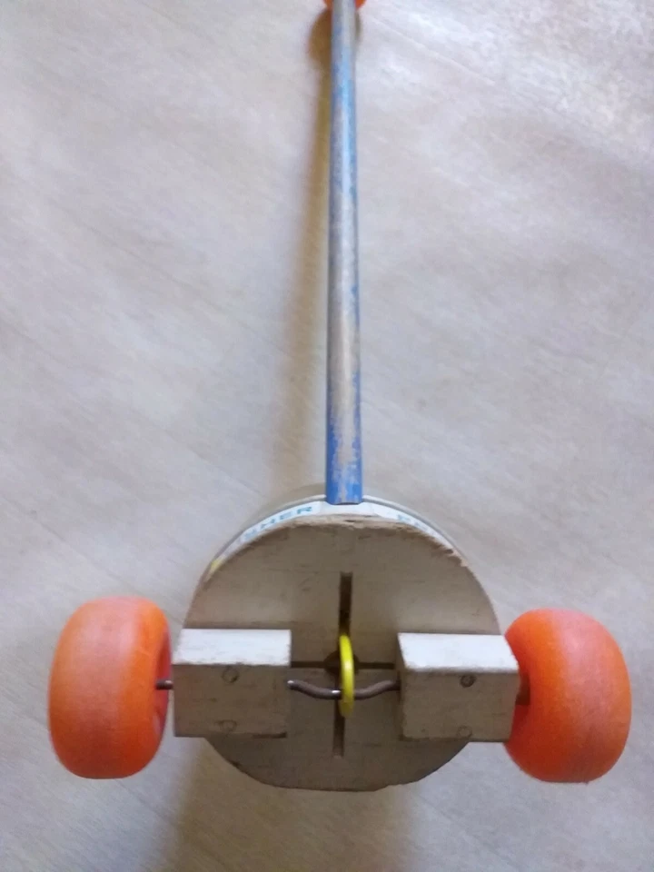 JOUET EN BOIS FISHER PRICE DE 1972 : JOUET A POUSSER AVEC MECANISME : VINTAGE ! - Photo 2/3