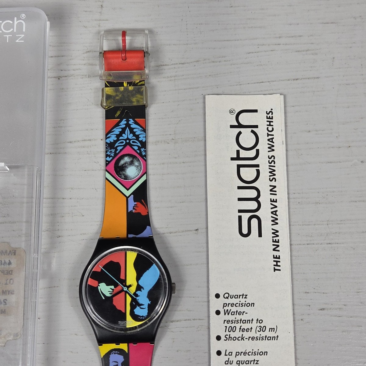 Swatch Colored Love GB122 Quartz Watch Original Band in Box Works 