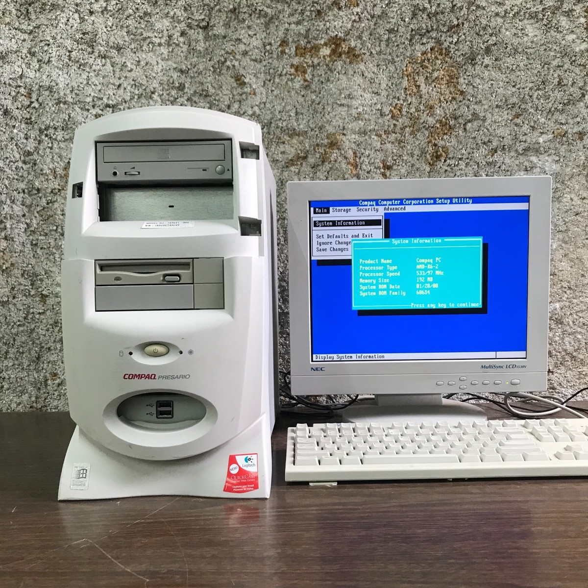 Compaq Presario PC for Retro Gaming AMD-K6-2 533MHz 192MB